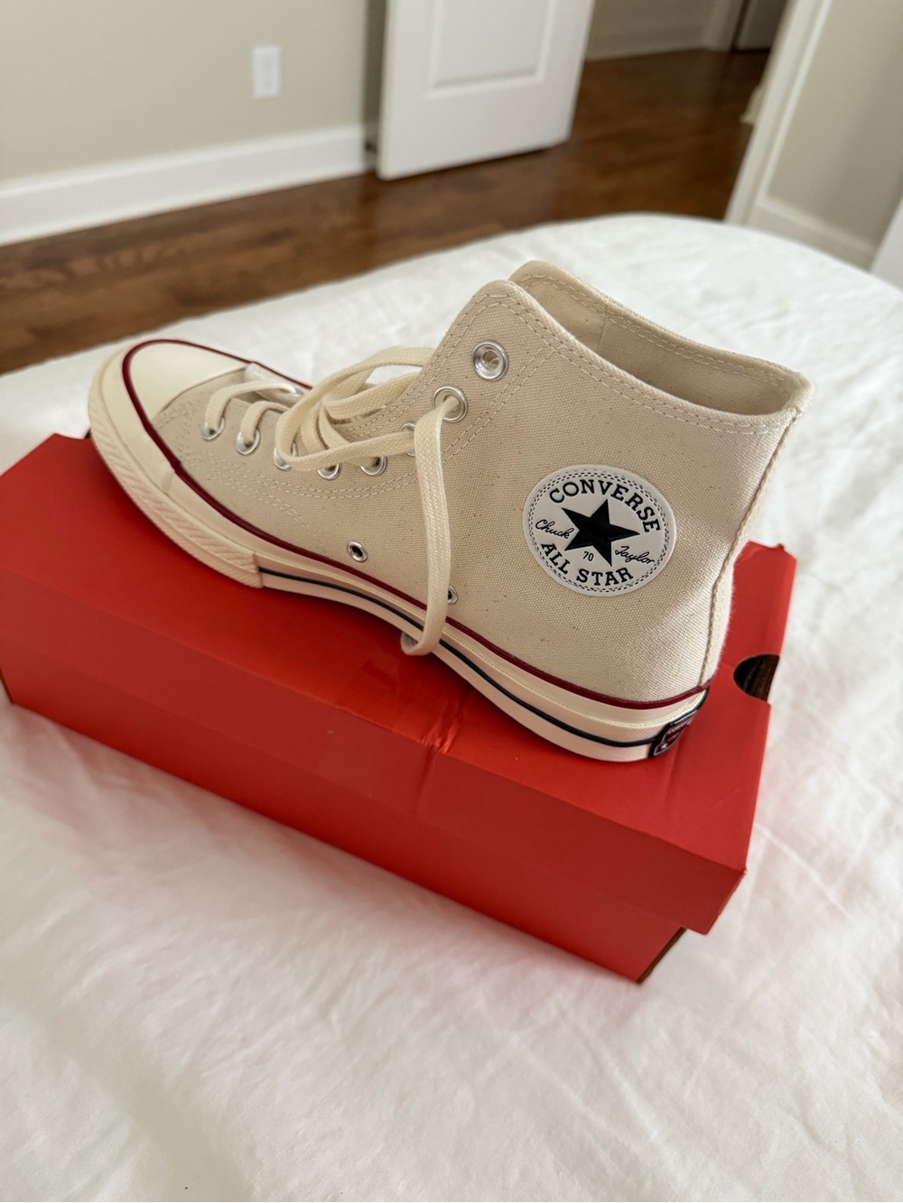 Converse Chuck 70 High Top Shoes - Picture 2 of 7